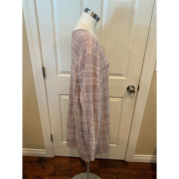 Torrid Gray & Light Pink Plaid Boyfriend Button-Up Cardigan, Size 4 (4X) Plus - Picture 4 of 7